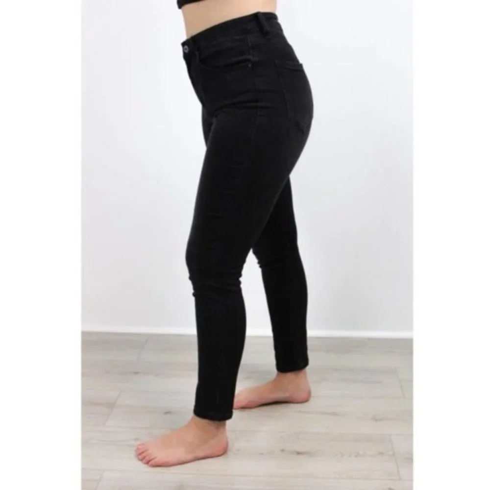 High Rise Black Skinny Jeans - Picture 2 of 4